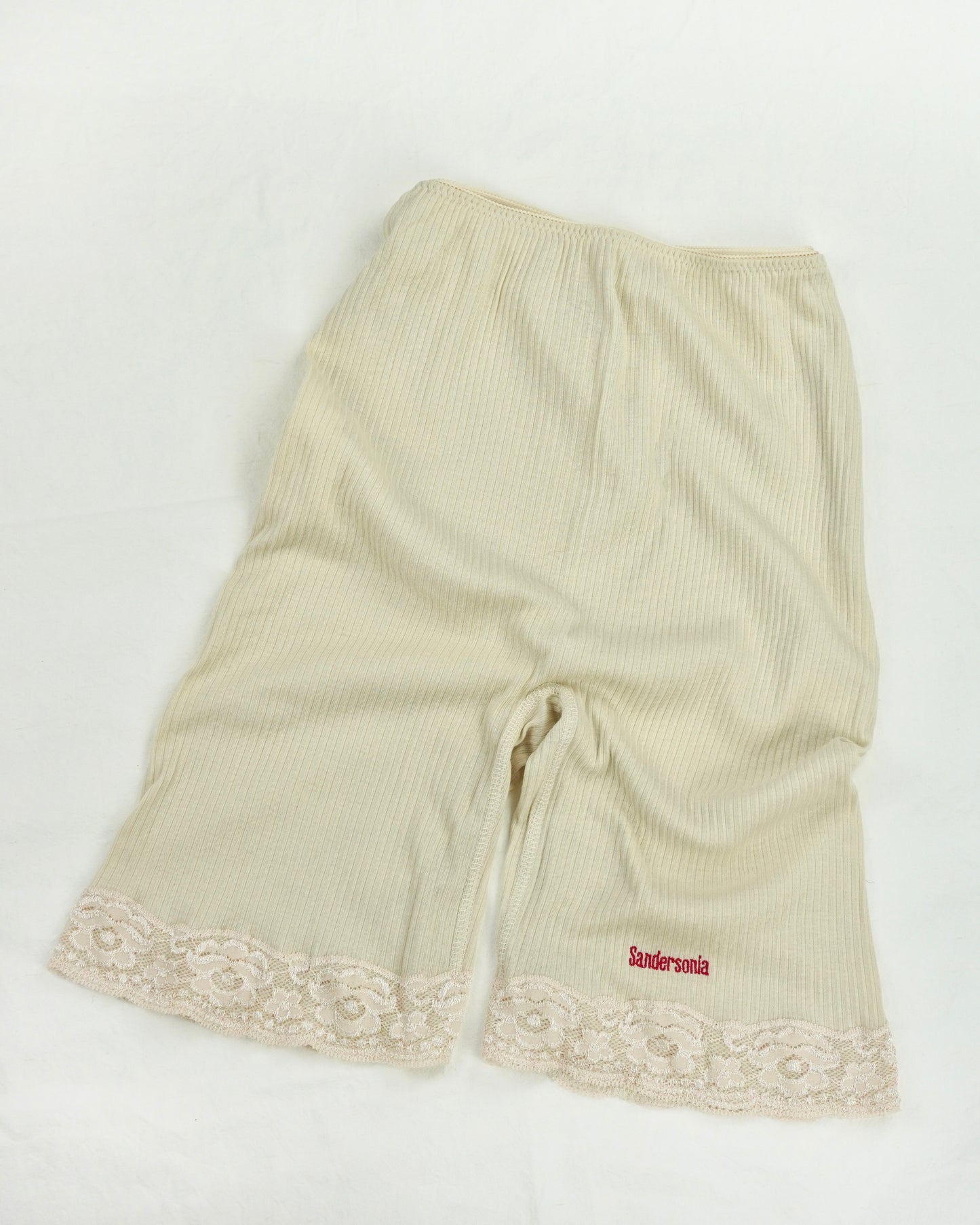 Rib & lace half pants