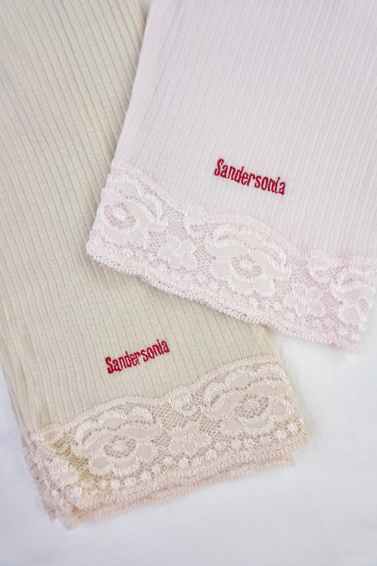 Rib & lace pants